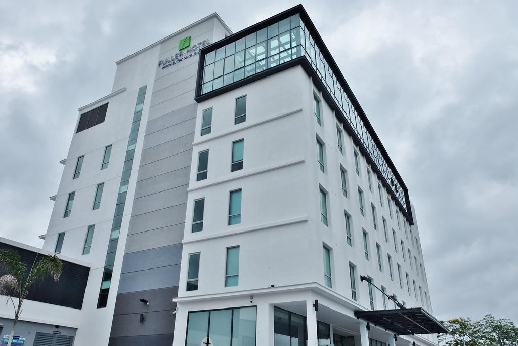 Fuller Hotel Kulim Ngoại thất bức ảnh